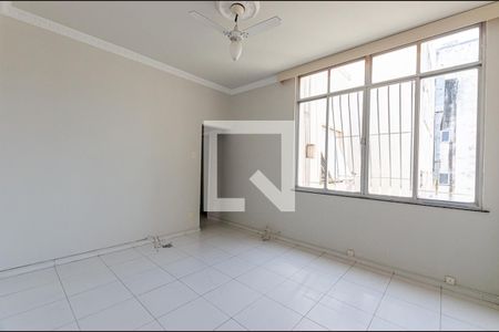 Apartamento à venda com 120m², 3 quartos e sem vagaSala