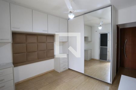 Suíte  de casa para alugar com 3 quartos, 130m² em Vila Nhocune, São Paulo