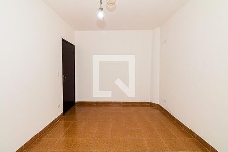 Quarto 2 de casa para alugar com 2 quartos, 130m² em Vila Paiva, São Paulo