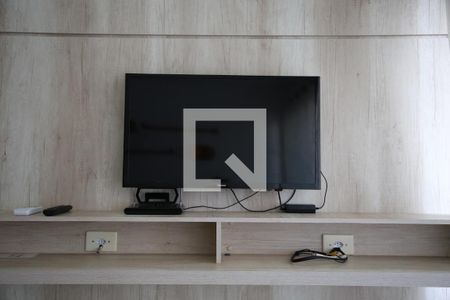 Televisão - Sala de apartamento para alugar com 1 quarto, 40m² em Setor Bueno, Goiânia