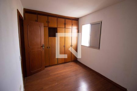 Quarto 1 de apartamento à venda com 2 quartos, 68m² em Vila Canero, São Paulo
