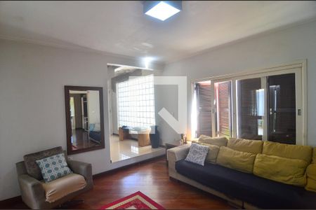 Sala de estar 1 de casa à venda com 5 quartos, 400m² em Igara, Canoas