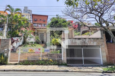 Casa à venda com 3 quartos, 293m² em Jardim das Bandeiras, São Paulo