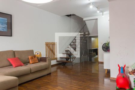 Sala de casa à venda com 4 quartos, 320m² em Nova Petrópolis, São Bernardo do Campo