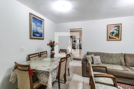 Apartamento à venda com 65m², 2 quartos e 1 vagaSala