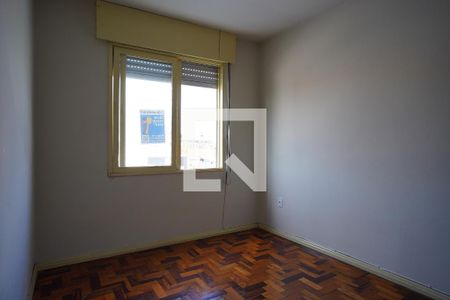 Quarto 1 de apartamento para alugar com 2 quartos, 100m² em Sarandi, Porto Alegre