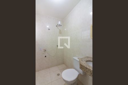 Banheiro de kitnet/studio para alugar com 1 quarto, 22m² em Jardim das Flores, Osasco