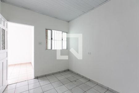 Quarto 1  de casa para alugar com 2 quartos, 60m² em Jardim Mimar, São Paulo