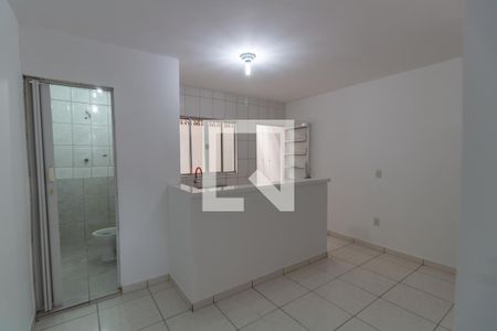 Sala de casa para alugar com 1 quarto, 40m² em Vila do Castelo, São Paulo