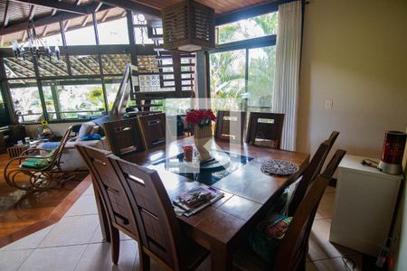 Sala de Jantar de casa à venda com 4 quartos, 250m² em Itaipu, Niterói