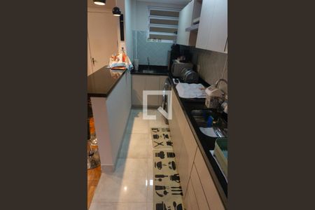 Cozinha de apartamento para alugar com 1 quarto, 41m² em Bela Vista, São Paulo