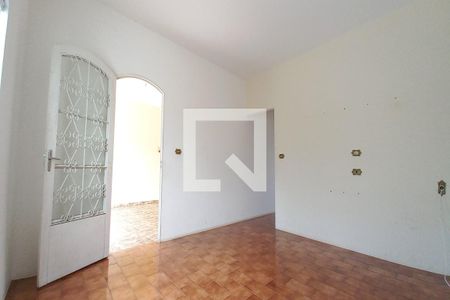 Sala de casa para alugar com 6 quartos, 234m² em Jardim das Bandeiras, Campinas