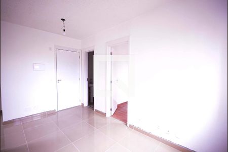 Sala de apartamento para alugar com 2 quartos, 37m² em Jardim Santa Emília, São Paulo