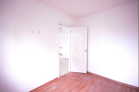 Quarto 1 de apartamento para alugar com 2 quartos, 37m² em Jardim Santa Emília, São Paulo