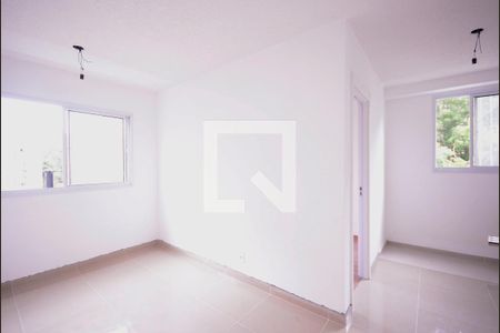 Sala de apartamento para alugar com 2 quartos, 37m² em Jardim Santa Emília, São Paulo