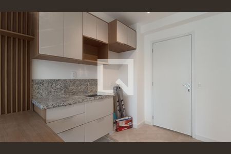 Sala e Cozinha de apartamento para alugar com 1 quarto, 32m² em Pinheiros, São Paulo