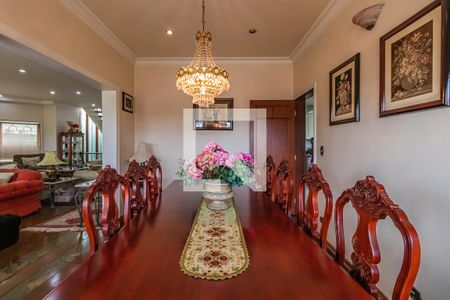 Sala de casa de condomínio à venda com 5 quartos, 450m² em Alphaville, Santana de Parnaíba