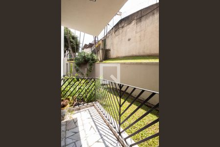 Sacada de apartamento para alugar com 2 quartos, 60m² em Veloso, Osasco