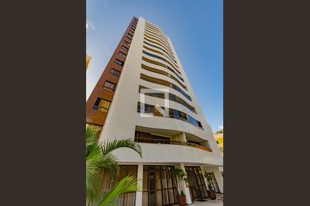 Apartamento para alugar com 100m², 2 quartos e 2 vagas Apartamento para alugar com 100m², 2 quartos e 2 vagasFachada do Condomínio