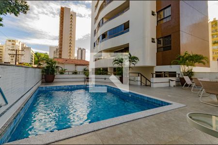 Apartamento para alugar com 100m², 2 quartos e 2 vagas Apartamento para alugar com 100m², 2 quartos e 2 vagasÁrea comum - Piscina