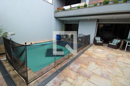 Piscina de casa à venda com 4 quartos, 482m² em Vila Lucia, São Paulo