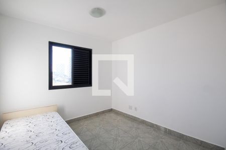 Quarto 1 de apartamento para alugar com 2 quartos, 57m² em Jaguaribe, Osasco