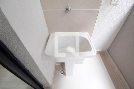 Sacada e área de serviço de apartamento para alugar com 1 quarto, 32m² em Centro, Osasco