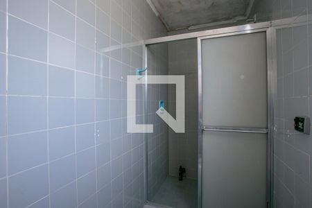 Banheiro do Quarto 1 de apartamento para alugar com 3 quartos, 120m² em Independencia, Porto Alegre