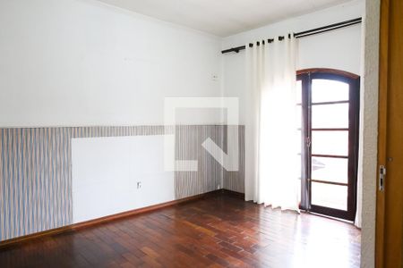 Suite de casa à venda com 4 quartos, 264m² em Jardim Ana Maria, Santo André
