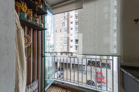 Sacada de apartamento à venda com 2 quartos, 56m² em Vila Ema, São Paulo