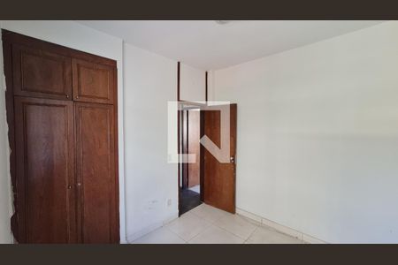 Quarto 1 de apartamento para alugar com 2 quartos, 70m² em Cidade Jardim, Belo Horizonte