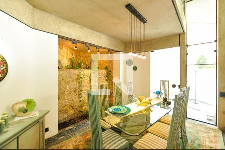 Sala de Jantar de casa à venda com 4 quartos, 550m² em Alto de Pinheiros, São Paulo