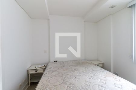 Quarto 2 Suíte de apartamento para alugar com 3 quartos, 90m² em Novo Mundo, Curitiba