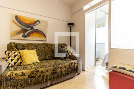 Sala de kitnet/studio para alugar com 1 quarto, 36m² em Santa Cecília, São Paulo