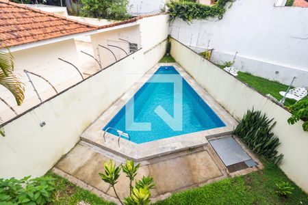 Casa à venda com 300m², 4 quartos e 6 vagas Casa à venda com 300m², 4 quartos e 6 vagasVaranda da Suíte 1