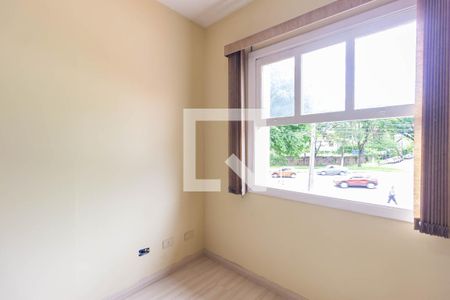 Casa à venda com 300m², 4 quartos e 6 vagas Casa à venda com 300m², 4 quartos e 6 vagasQuarto 2