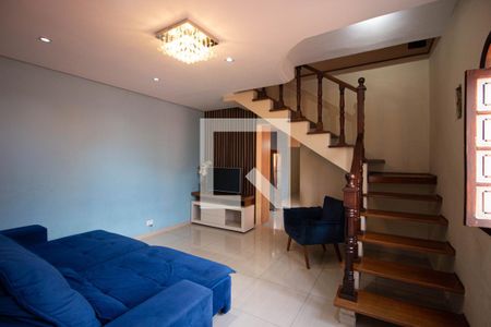 Sala de casa à venda com 3 quartos, 175m² em Vila Carmosina, São Paulo
