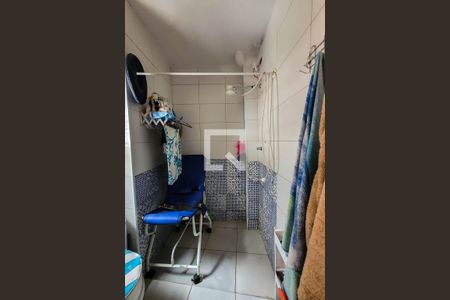 Banheiro 1 de casa à venda com 3 quartos, 48m² em Liberdade, São Paulo