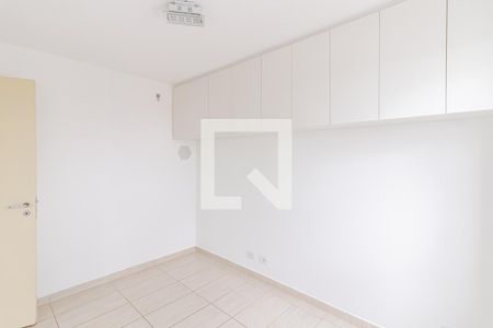 Quarto 1 de apartamento para alugar com 2 quartos, 47m² em Taboão, São Paulo