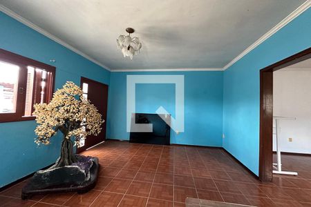 Sala de casa à venda com 4 quartos, 250m² em Santos Dumont, São Leopoldo