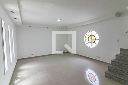 Sala de casa à venda com 4 quartos, 200m² em Vila Butantã, São Paulo