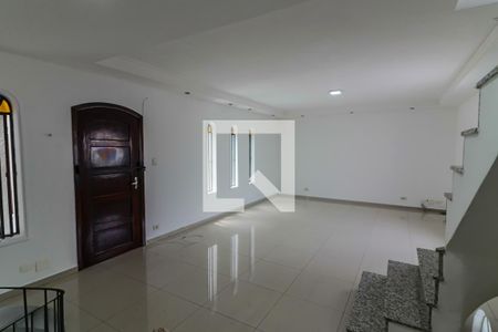 Sala de casa à venda com 4 quartos, 200m² em Vila Butantã, São Paulo