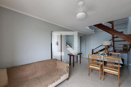 Sala de apartamento à venda com 2 quartos, 180m² em Del Castilho, Rio de Janeiro