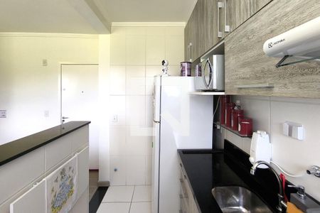 Apartamento à venda com 56m², 2 quartos e 1 vaga Apartamento à venda com 56m², 2 quartos e 1 vagaCozinha e Área de Serviço