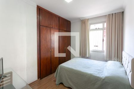 Quarto 1 de apartamento à venda com 3 quartos, 167m² em Sagrada Família, Belo Horizonte