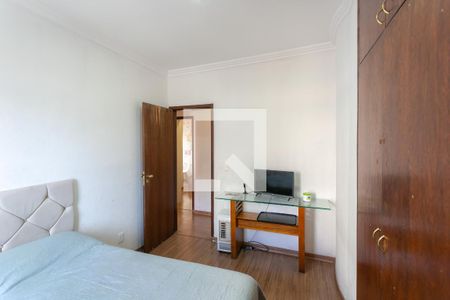 Quarto 1 de apartamento à venda com 3 quartos, 167m² em Sagrada Família, Belo Horizonte