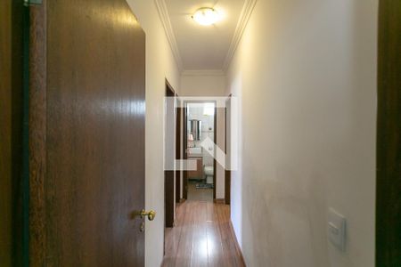 Corredor de apartamento à venda com 3 quartos, 167m² em Sagrada Família, Belo Horizonte