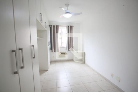 Quarto Suíte de apartamento para alugar com 3 quartos, 90m² em Tanque, Rio de Janeiro