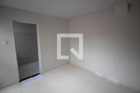 Sala de casa para alugar com 1 quarto, 70m² em Penha Circular, Rio de Janeiro