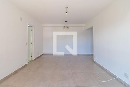 Sala/Quarto de apartamento para alugar com 1 quarto, 51m² em Jardim Tupanci, Barueri